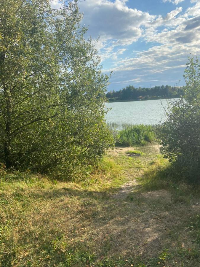 Domek Nad Jeziorem Kamien 2A Kowalewo Eksteriør bilde